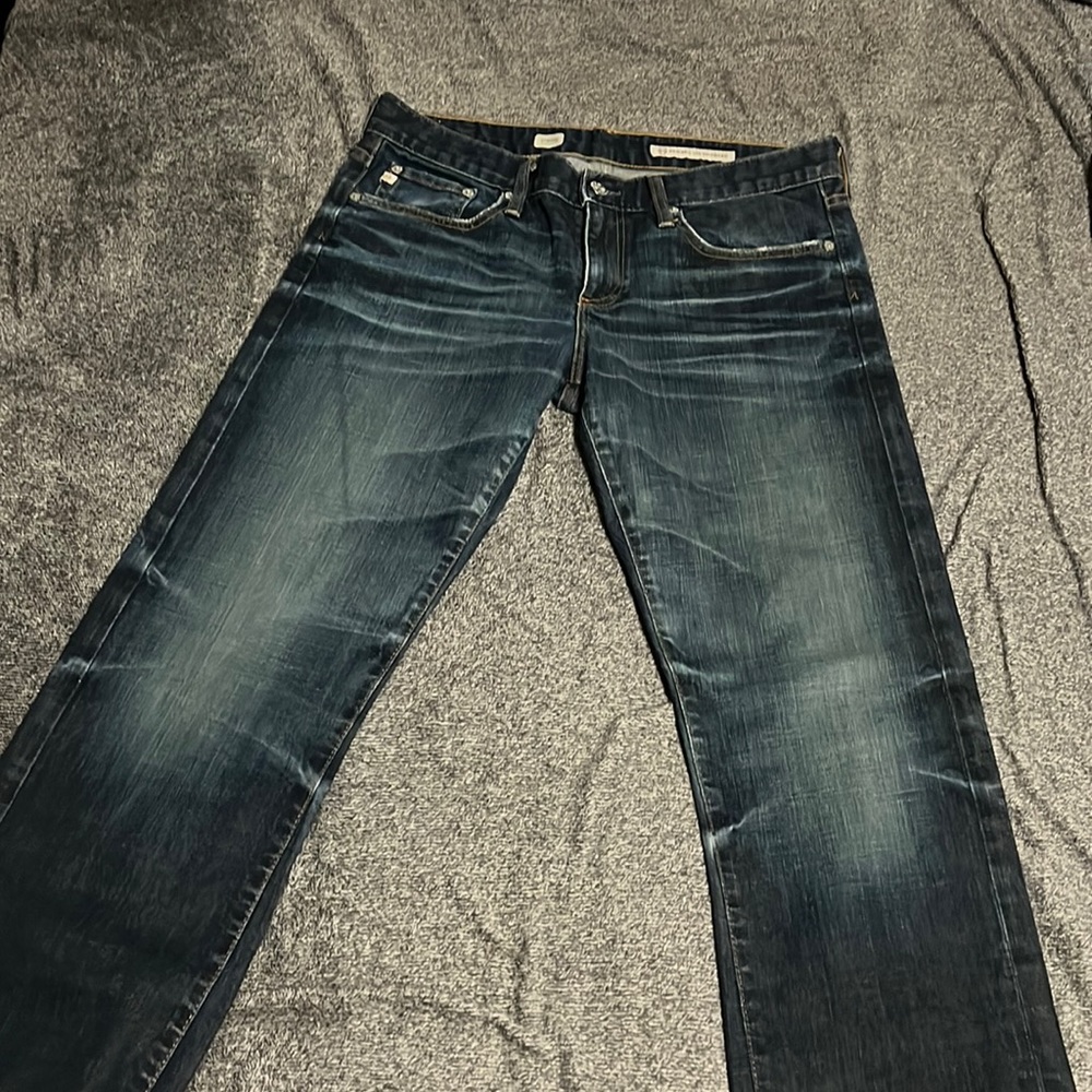 AG jeans nice dark whisker wash 31R Tomboy